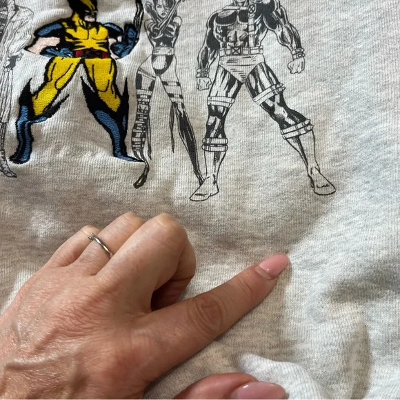 Vintage Hanes ‘93 Avengers Sweatshirt EUC size XL - Picture 10 of 14